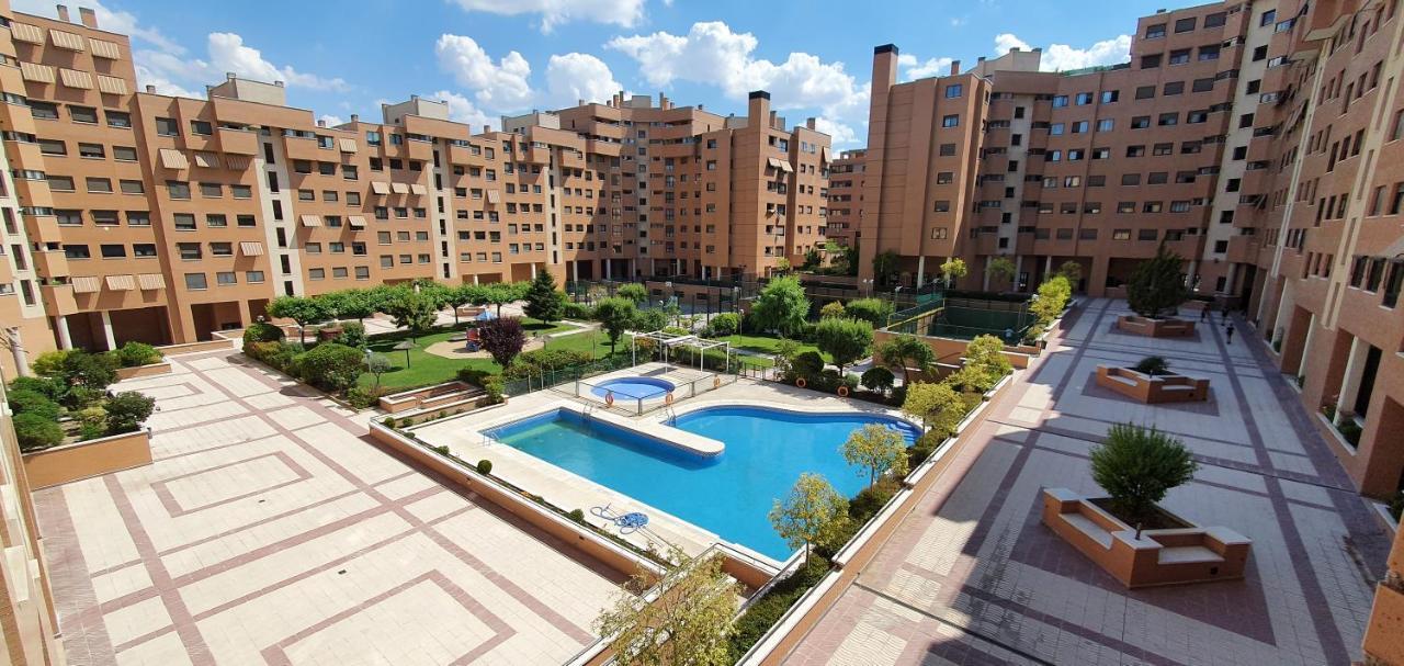 Residencial En Madrid Alquiler De Corta Estancia No Turistico Εξωτερικό φωτογραφία